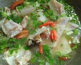 Foto langkah ke 3 dari resep Sup Ikan Kemangi (Tulangan ikan ayam-ayam).