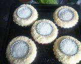 Foto langkah ke 5 dari resep Papaya streusel buns.
