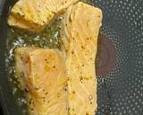 Lemon burnt garlic salmon recipe step 4 photo