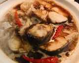 A picture of step 4 of Caramelized Catfish with Galangal (Cá kho riềng).