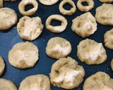 Foto del paso 2 de la receta: GALLETITAS “BOLLITOS” DE 🍊🧉🍊☕️NARANJA 🧉🍊☕️
