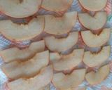 एप्पल रोज पेस्ट्री (Apple rose pastry recipe in hindi) रेसिपी चरण 3 फोटो