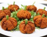 Foto del passaggio 5 della ricetta Polpette di Zucca