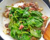 Foto langkah ke 3 dari resep Fettucini Carbonara Spinach Milky.