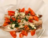 Foto del passaggio 2 della ricetta Pesce al Yuzu e pomodoro