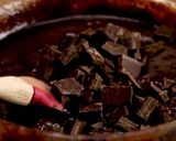 A picture of step 5 of Yummiest fudge brownies.