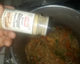 A picture of step 9 of Wok-Style Stir-Fried Noodles.