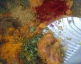 A picture of step 3 of Simla mirch dahi masala.