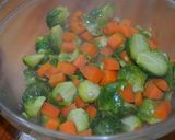 Foto del paso 2 de la receta: Tortilla de vegetales al horno