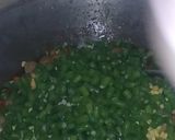Foto langkah ke 3 dari resep Oseng Kombinasi Bakso Sambal Terasi.