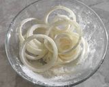 Foto langkah ke 2 dari resep Onion ring.