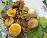 Hình bước làm 5 của món Thịt kho tôm trứng