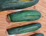 Foto del passaggio 1 della ricetta Zucchine Smash ripiene 🥒🥓🧀