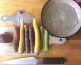 Foto del paso 9 de la receta: Papa rellena a la peruana con ensalada de verduras crocantes y salsa de granadilla.