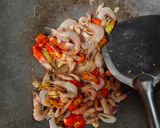 Foto langkah ke 3 dari resep Tumis Gambas Udang.