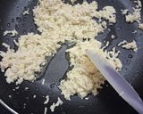 A picture of step 2 of Paneer Halwa.