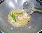 हॉन्ग कॉन्ग फ्राइड राइस (Hong Kong fried rice recipe in Hindi) रेसिपी चरण 2 फोटो