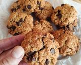 Foto del paso 10 de la receta: Cookies de avena y pepitas de chocolate rellenas (sin gluten)
