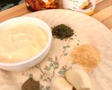 क्रीमी-ड्रीमी गार्लिक डिप(creamy dreamy garlic dip recipe in hindi) रेसिपी चरण 1 फोटो