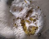 A picture of step 1 of Dudhi Thepla.