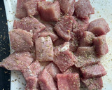 Foto del paso 1 de la receta: Pierna de cerdo picada en freidora de aire