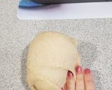 Foto del paso 4 de la receta: Corona trenzada de pan con pesto