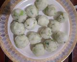 Foto langkah ke 6 dari resep Bola Bola Tepung Beras.