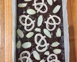 Foto langkah ke 4 dari resep Chewy Brownie (Simple & no mixer).