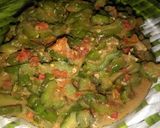 Foto langkah ke 2 dari resep Tumis pare pedas.