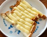 Hình bước làm 2 của món Sandwich phô mai cho bé 12-18 tháng tuổi