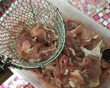 รูปขั้นตอนการทำที่ 5 ของ “ก๋วยเตี๊ยวหมูน้ำตก”