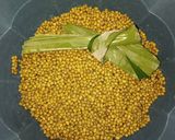 Foto langkah ke 1 dari resep Kolak empuk kacang hijau.