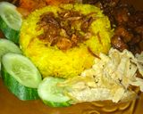 Foto langkah ke 5 dari resep Nasi kuning magic com.