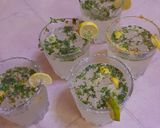 A picture of step 4 of Mojito.