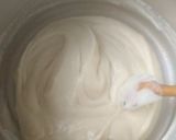 Csehszlovák krémes (meggyel) recept fázis 3 fotója