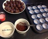 รูปขั้นตอนการทำที่ 4 ของ Chocolate Balls ช็อกโกแลตบอลสูตรนี้ปั้นได้ประมาณ32ลูกจร้า