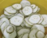 வாழைக்காய் பஜ்ஜி ரெசிபி ஸ்டேப் 1 புகைப்படம்
