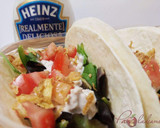 Foto del paso 5 de la receta: Tacos vegetales con atún y mayonesa