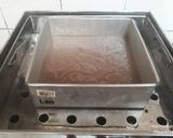 Foto langkah ke 8 dari resep Brownies Kukus Ketan Hitam #PR_BrowniesDCC.