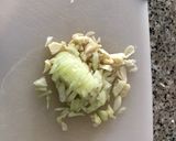 Foto del paso 1 de la receta: Bacalao con tomate