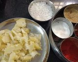 A picture of step 2 of Spicy sago Rolls.