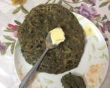 A picture of step 3 of Hara bhra Parantha.