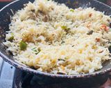 A picture of step 3 of Vegetable Chinese fried rice.