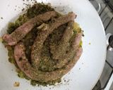 Foto del paso 3 de la receta: Salchichas al verdeo con Roquefort, acompañadas con arroz