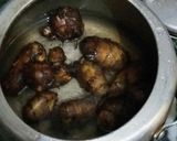 A picture of step 1 of Arbi ki spicy dry veg.