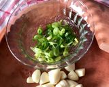 Foto langkah ke 1 dari resep 04. Stik Bawang.