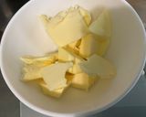 Une image de l'étape 5 de Gâteau fondant aux coings.