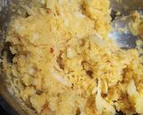 A picture of step 5 of Rice flour potato balls.