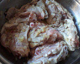 Foto del paso 2 de la receta: 25. Contramuslos con guisantes y alcachofas