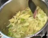 A picture of step 3 of Spinach Soup.